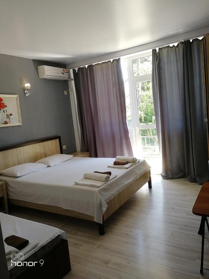 Mira Hotel New Athos Buitenkant foto