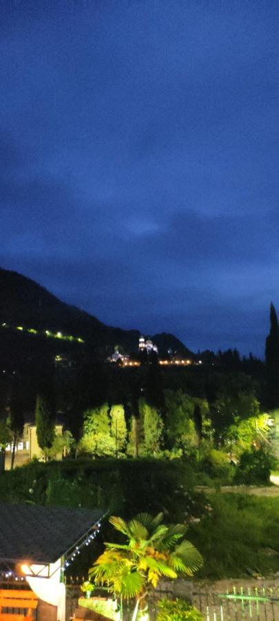Mira Hotel New Athos Buitenkant foto