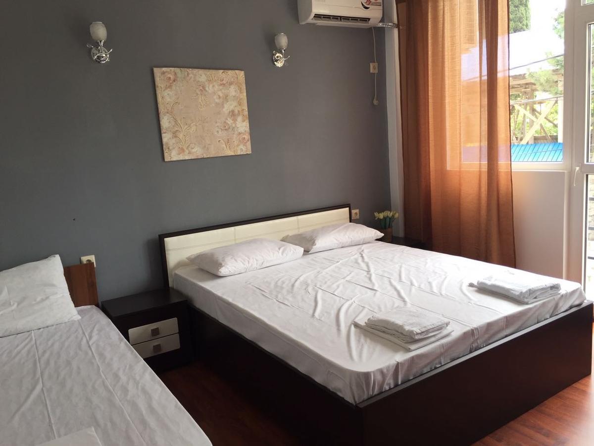 Mira Hotel New Athos Buitenkant foto